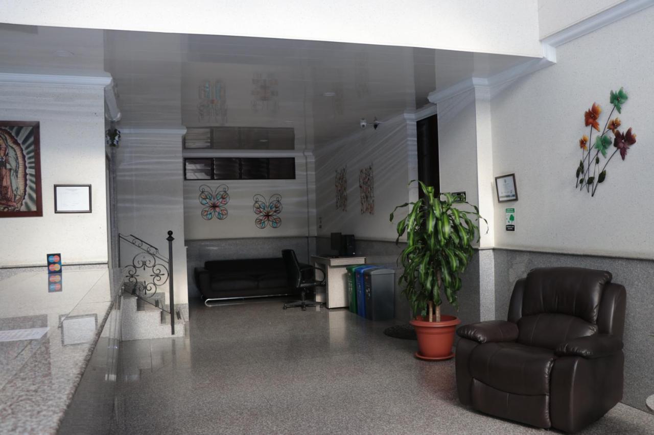 Hoteles Bogota Inn Santa Barbara Usaquen 外观 照片