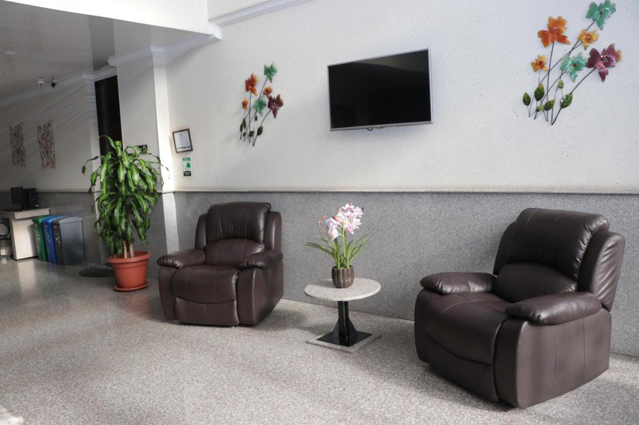 Hoteles Bogota Inn Santa Barbara Usaquen 外观 照片